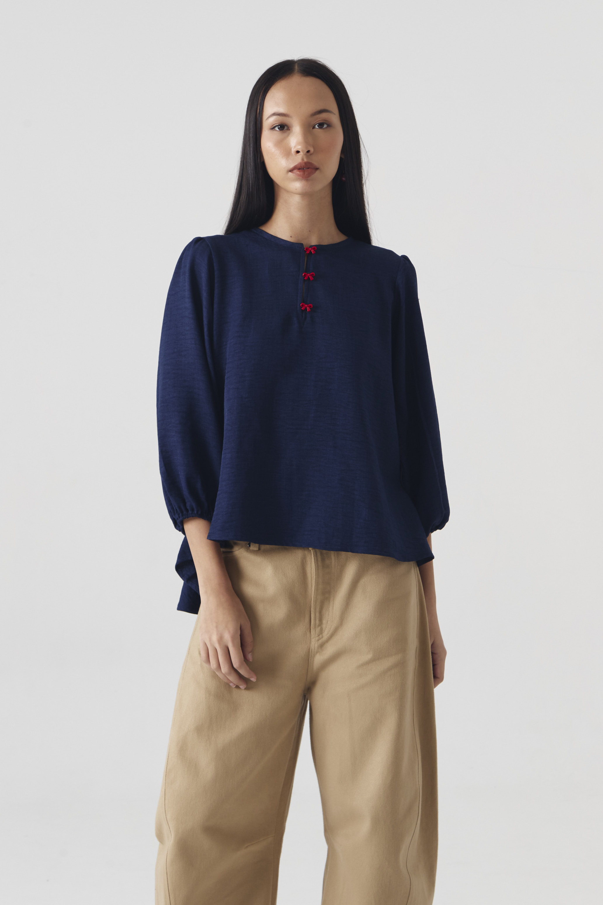 CHÉRI SURGE Blouse Back Godet