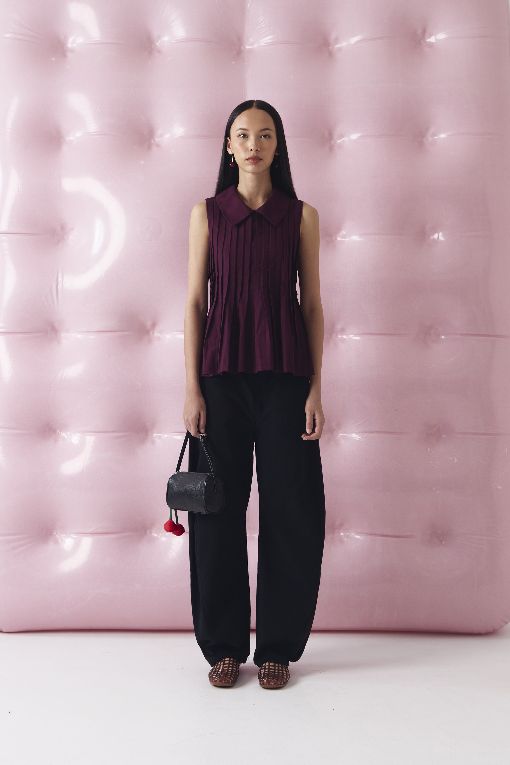 CHÉRI SURGE Pleats Doll Sleeveless
