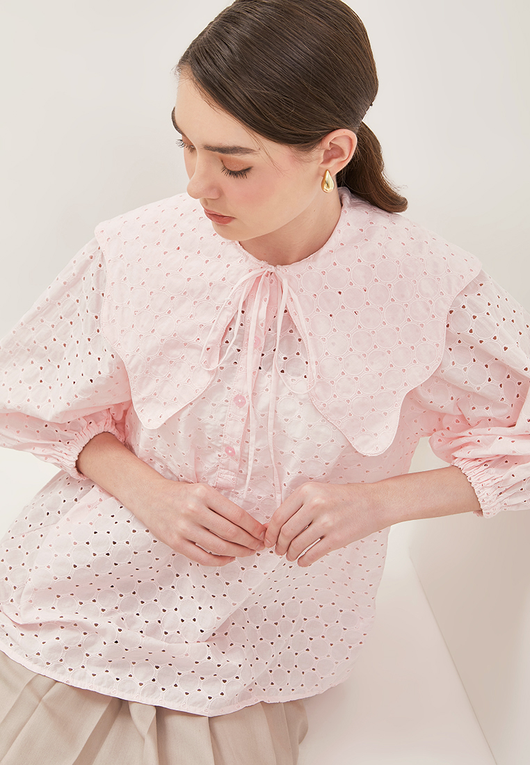 Blossom Scallop Embroidered Blouse