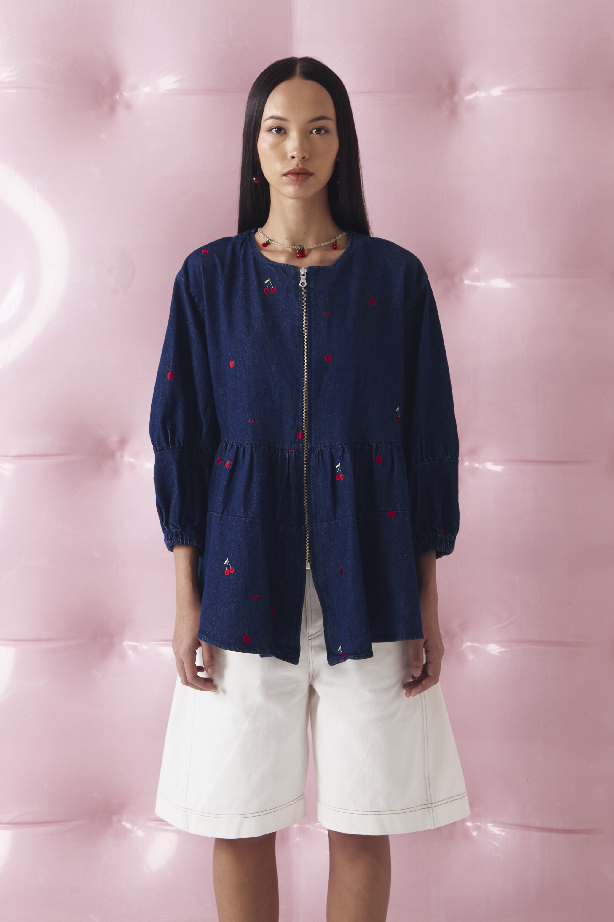 CHÉRI SURGE Denim Embro Blouse
