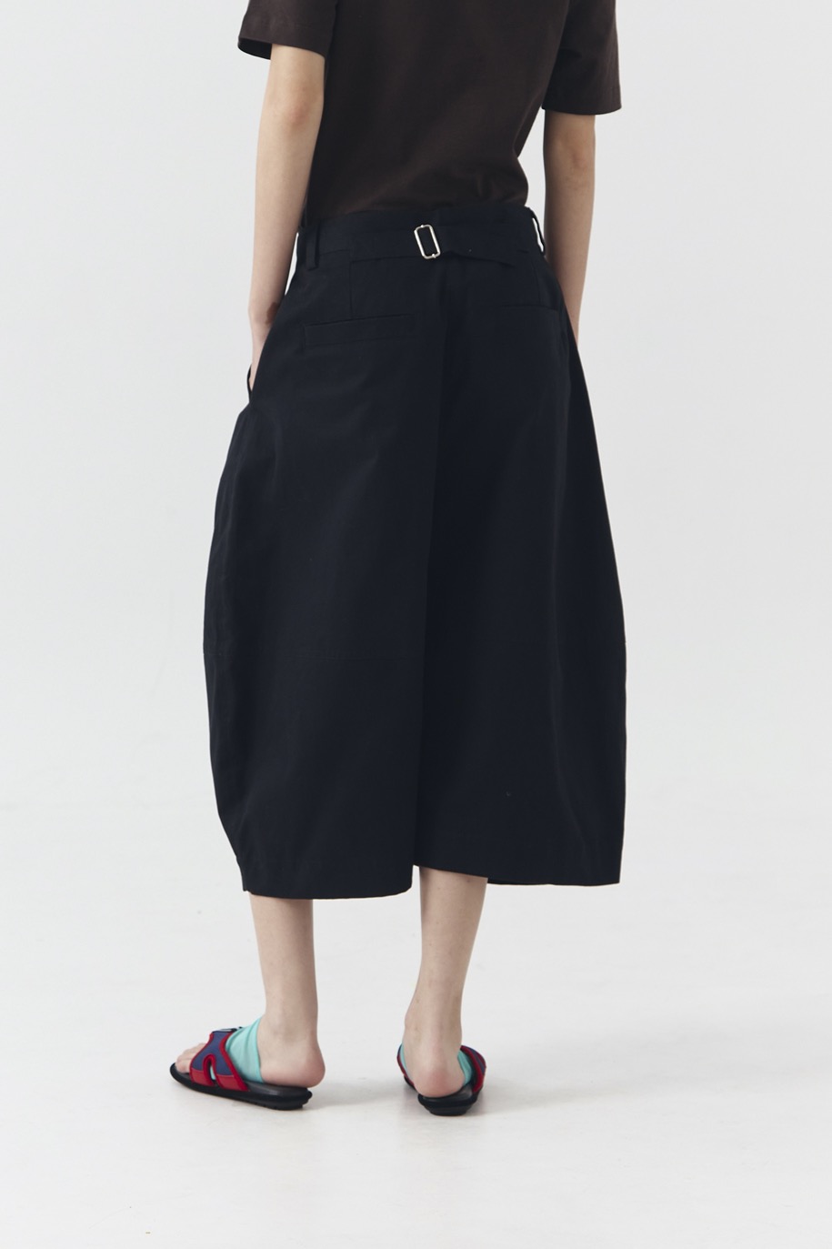 LUNE Barrel Pants