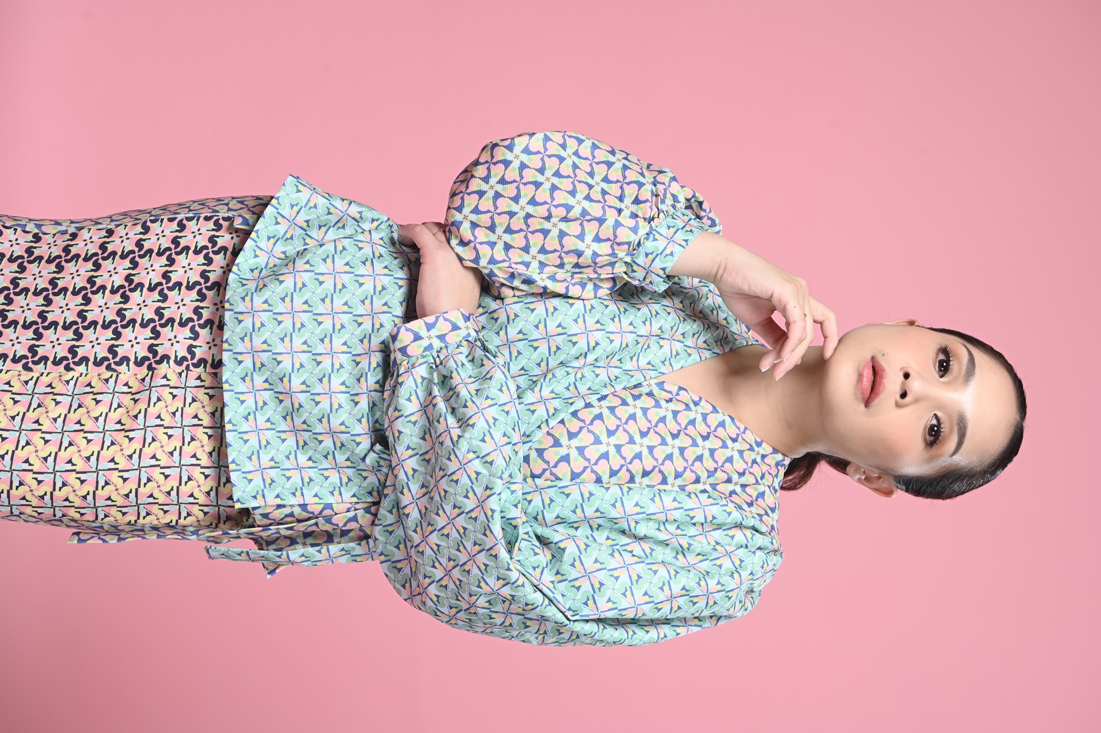 Colorwave Balloon Blouse