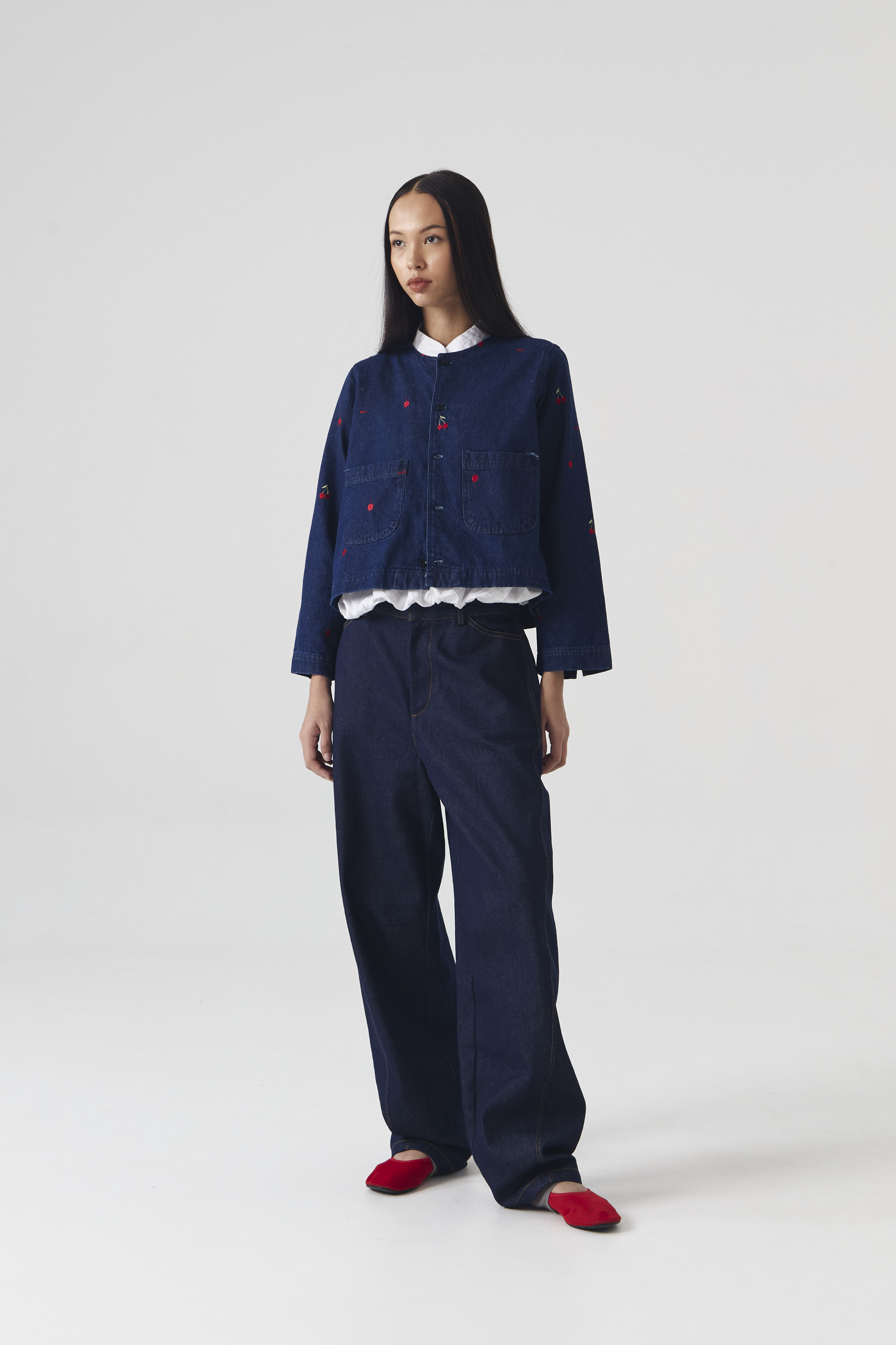 CHÉRI SURGE Denim Embro Top