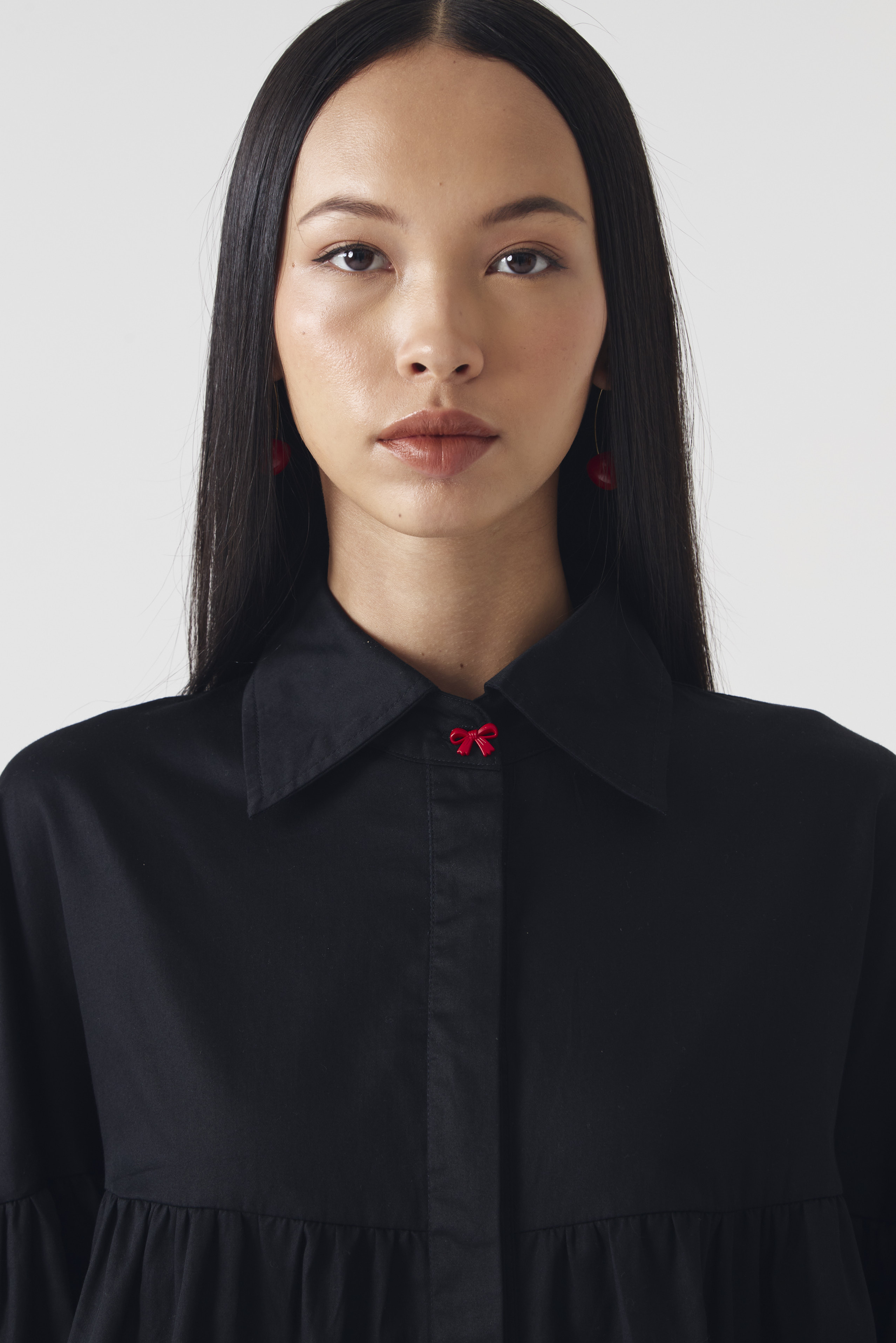 CHÉRI SURGE Black Ruffle Blouse