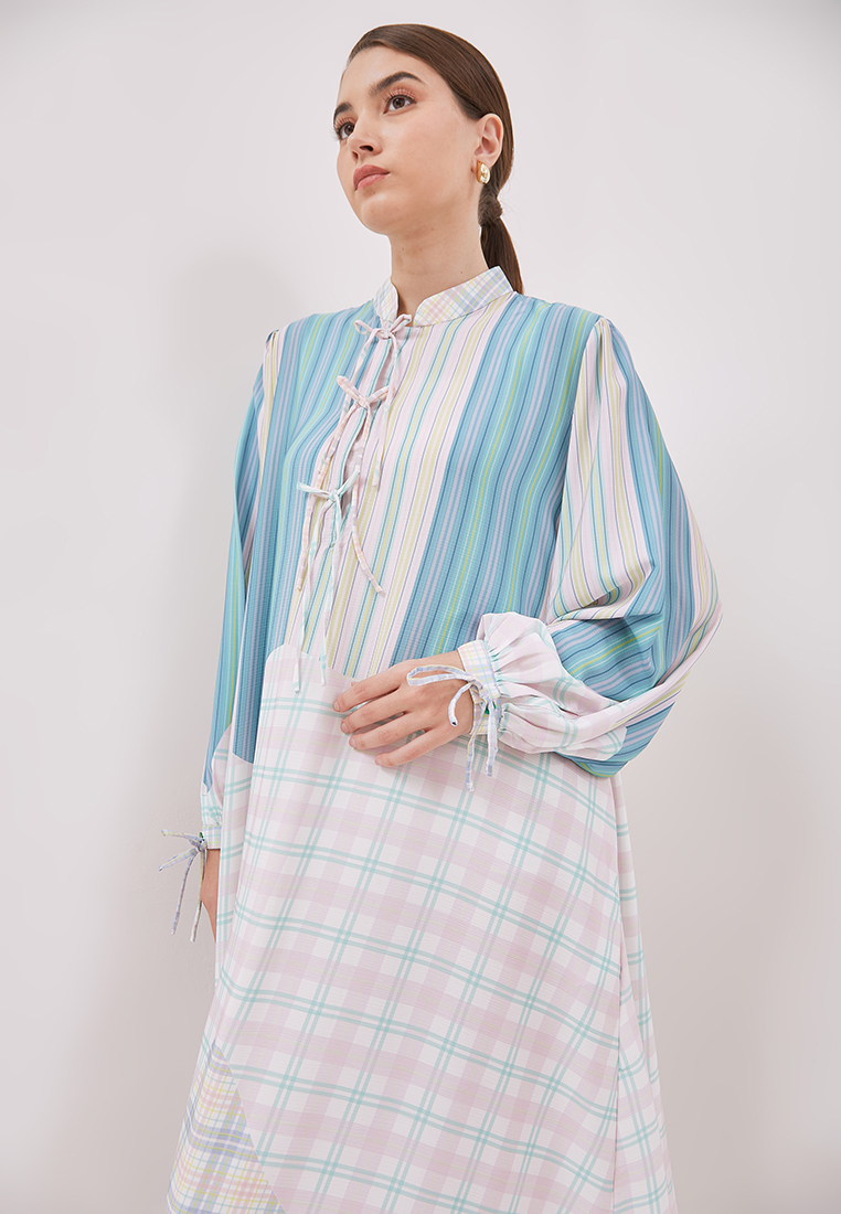 Harmony Lines Maxi Dress