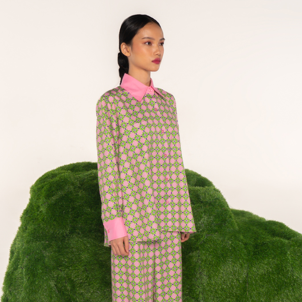 Long Sleeve Shirt Geometrical Green Pink