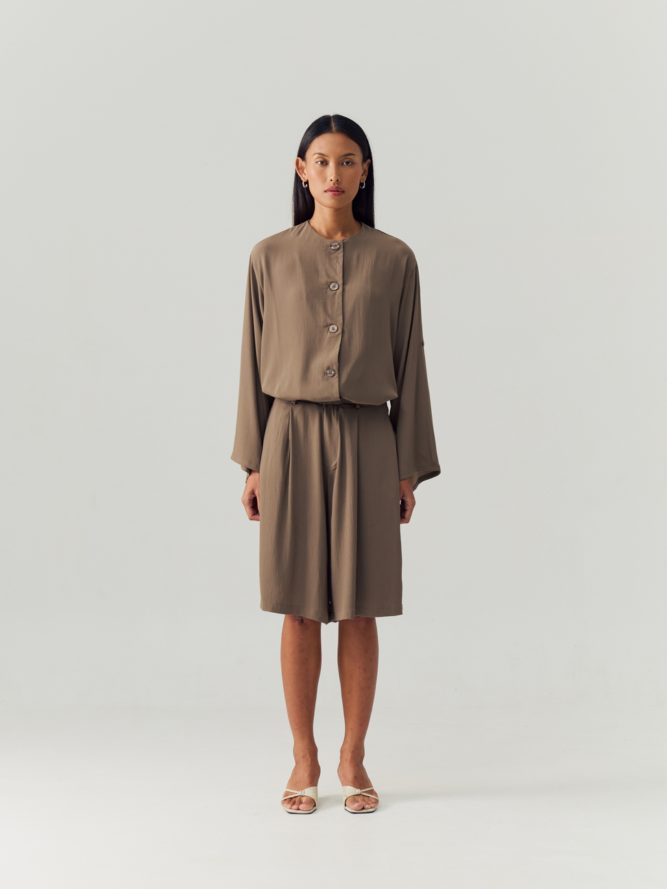 Wheat Set Short Pants